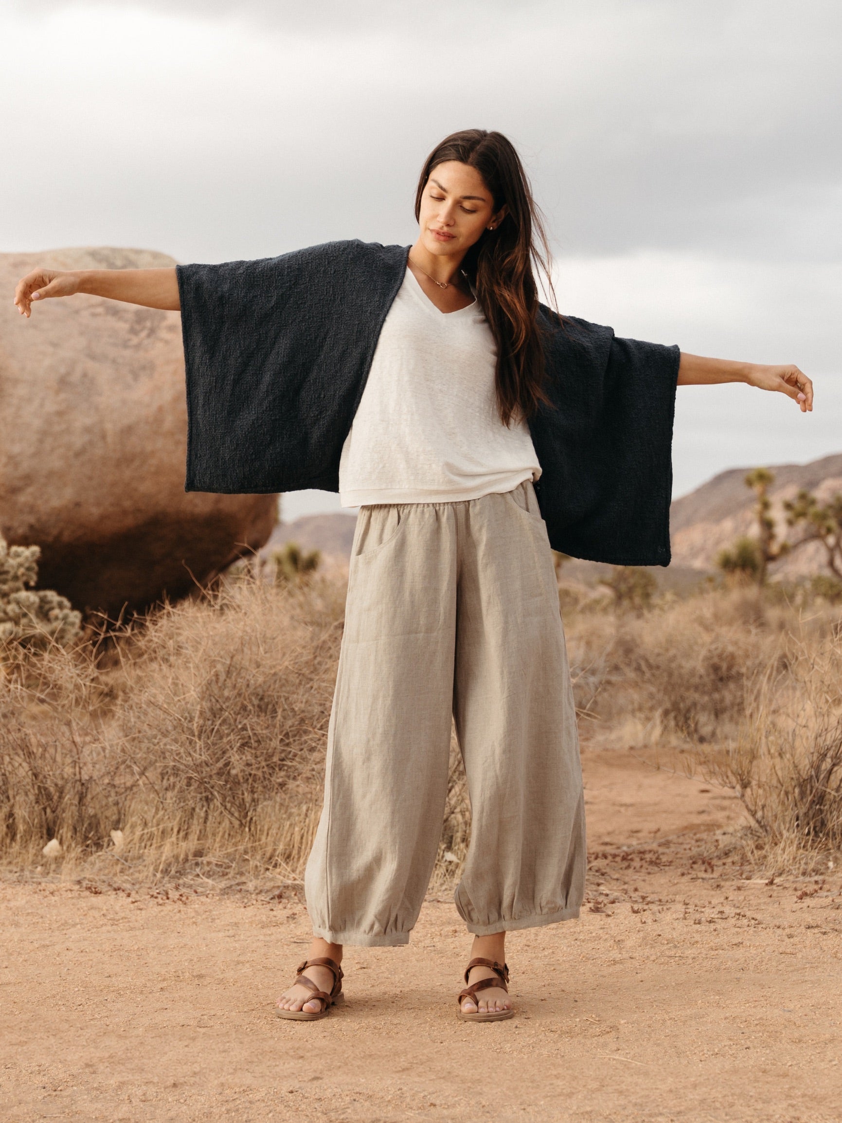 Bloom Cotton Shrug Charcoal