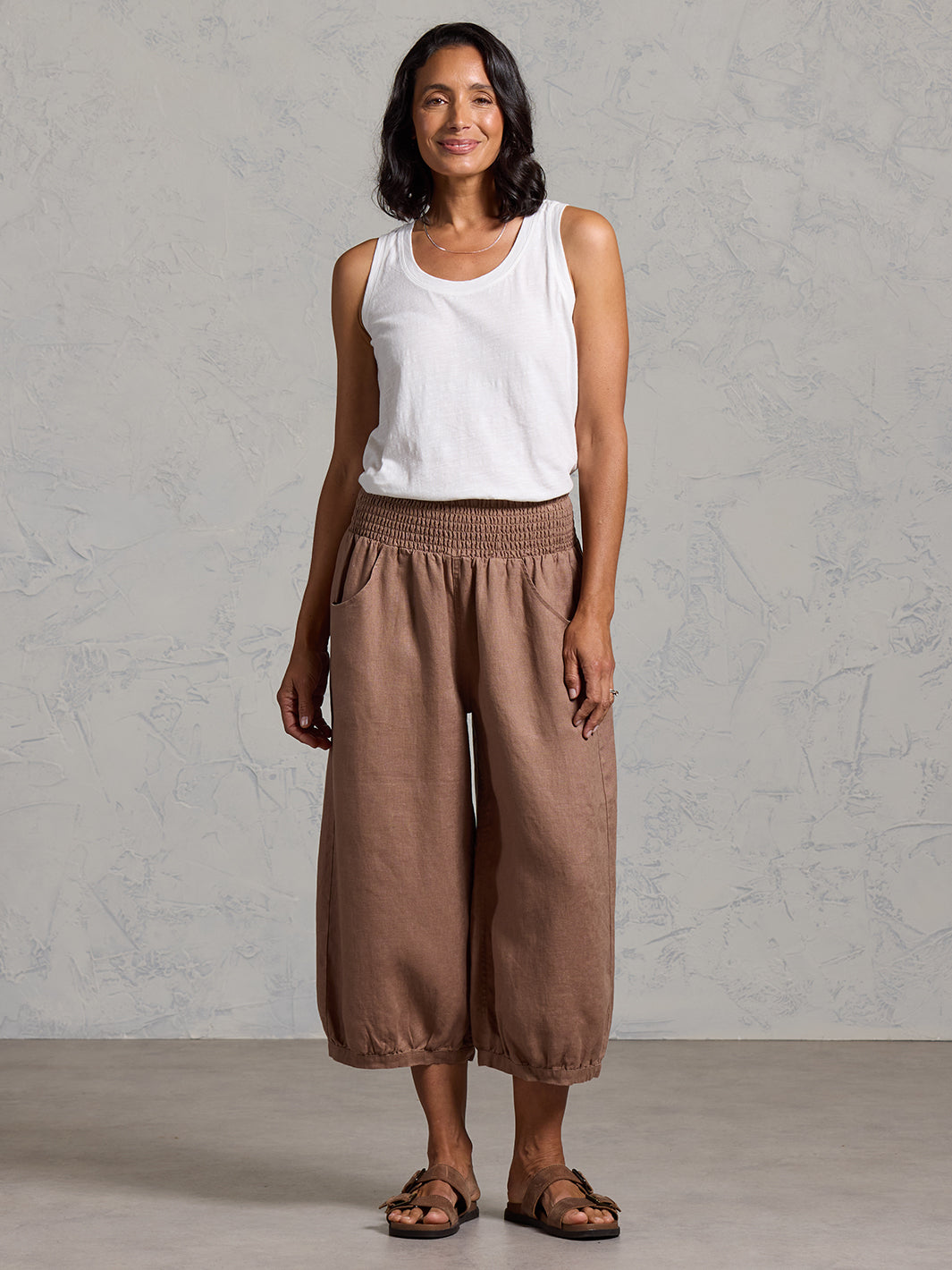 Marrakech French Linen Cropped Trousers Cinnamon