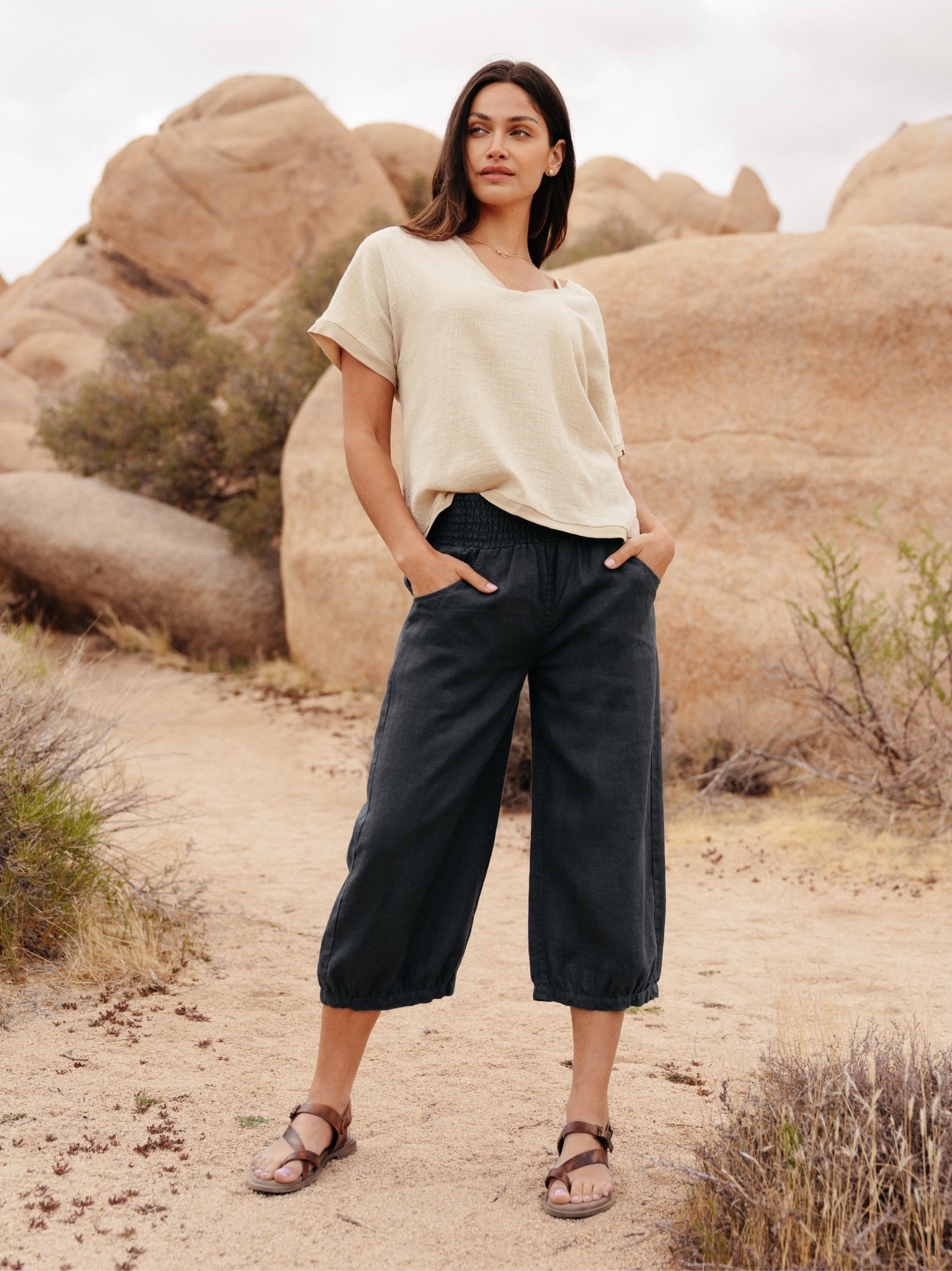 Marrakech French Linen Cropped Trousers Charcoal