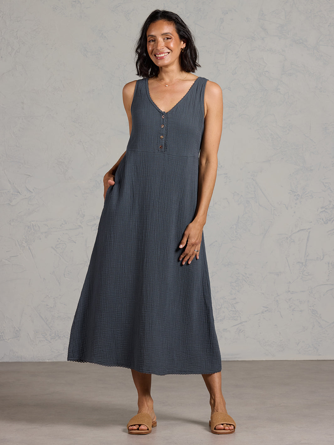 Magnolia Cotton Dress Charcoal