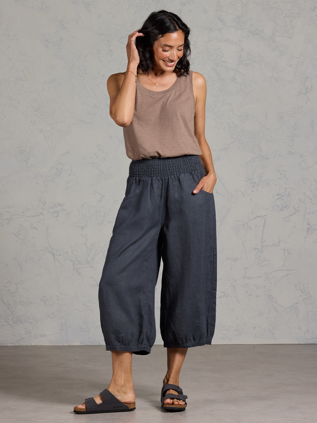 Marrakech French Linen Cropped Trousers Charcoal