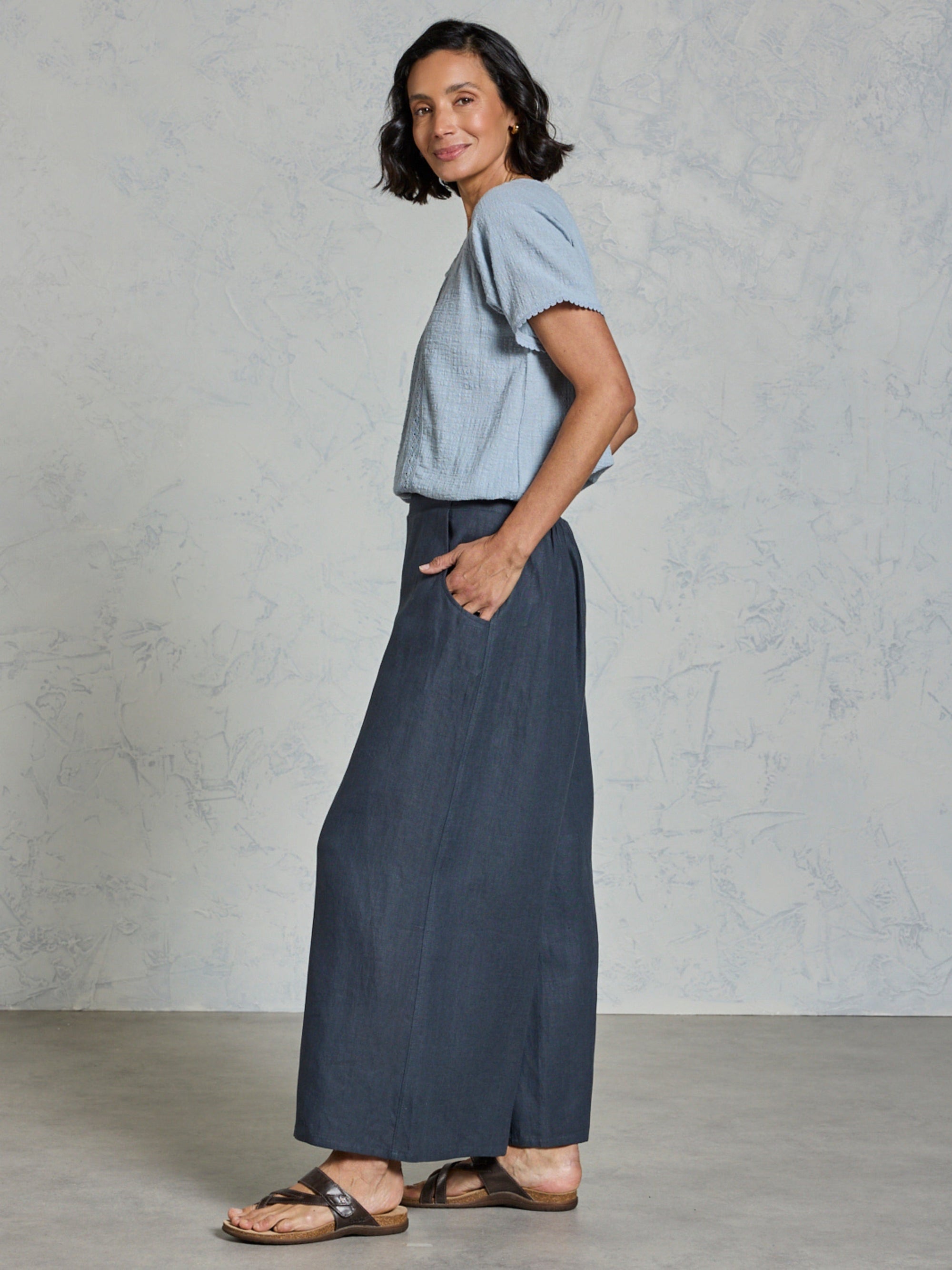 Portillo French Linen Trousers Charcoal